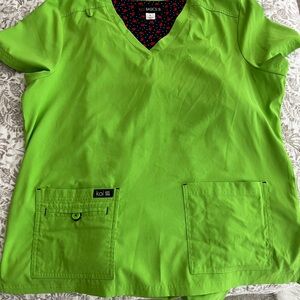 Koi Scrubs M/L Set